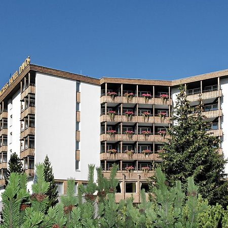 Kongress Hotel Давос Екстериор снимка