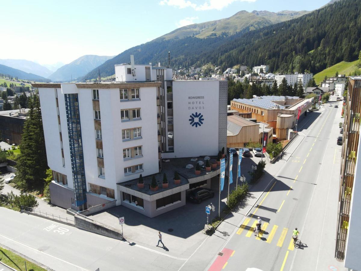 Kongress Hotel Давос Екстериор снимка